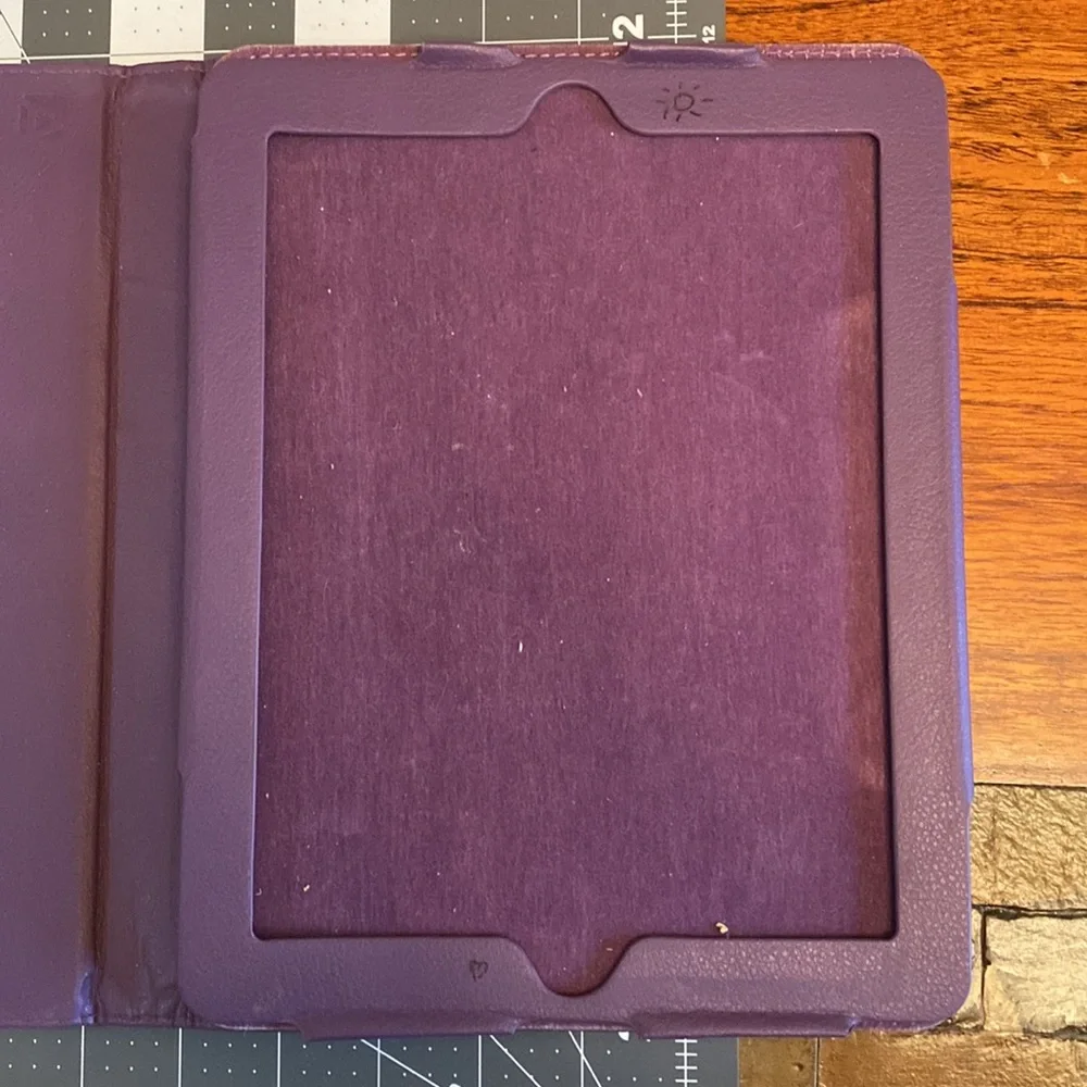 iPad Case with Bluetooth Keyboard